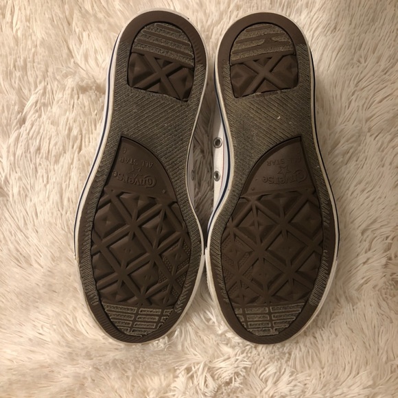 White Converse women’s 8 lots of life left - Picture 3 of 5